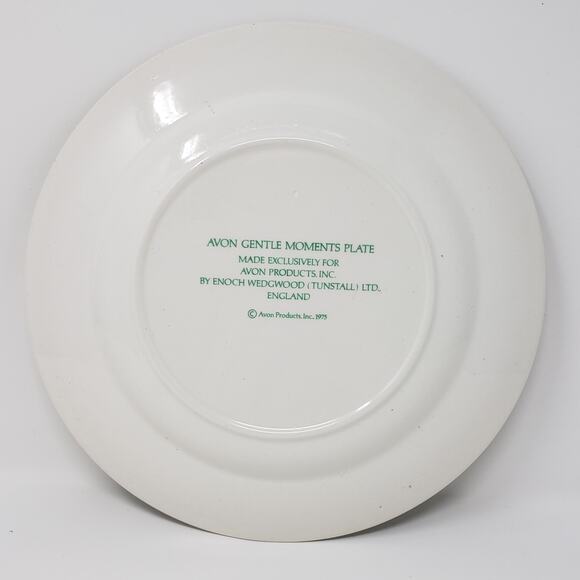 1975 Avon Gently Moments Goose + Gosling Gold-Trimmed Christmas Plate - Picture 2 of 7